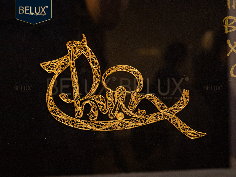 Tranh chữ Thuận 40x30cm đậu bạc mạ vàng 24k